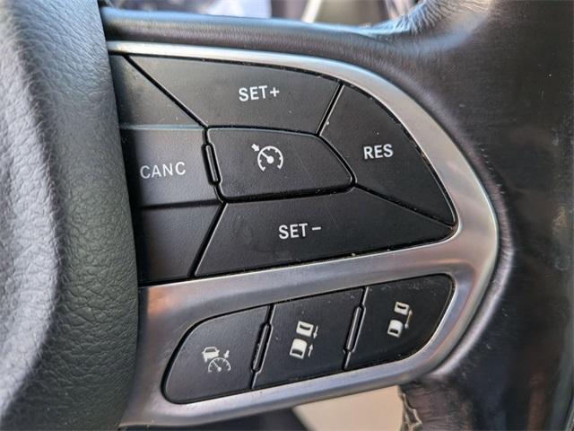 used 2021 Chrysler Pacifica car, priced at $15,870