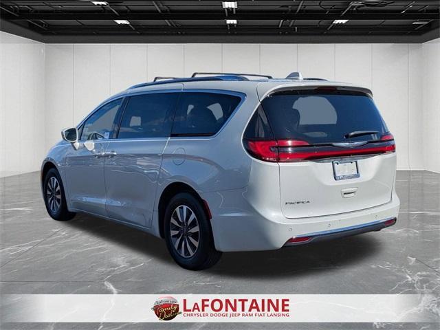 used 2021 Chrysler Pacifica car, priced at $15,870