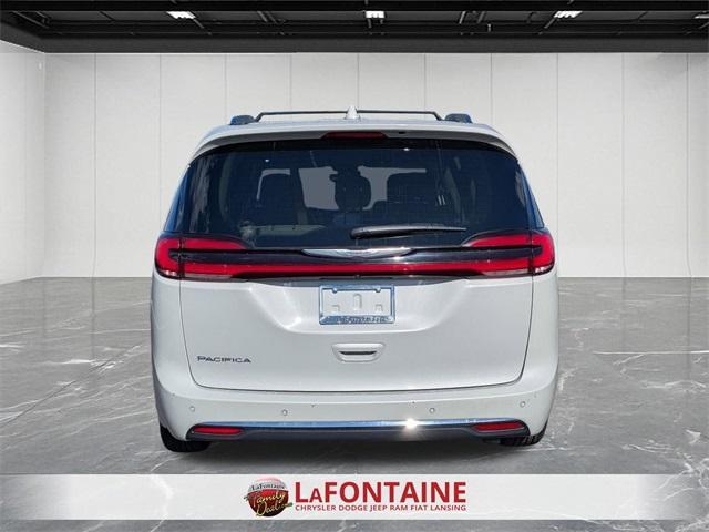 used 2021 Chrysler Pacifica car, priced at $15,870
