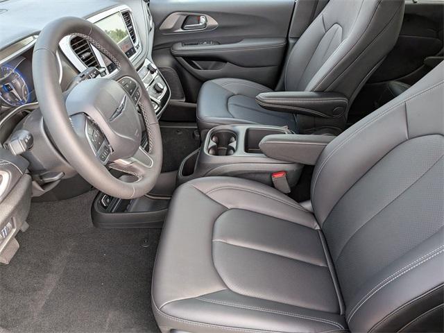 new 2026 Chrysler Pacifica car, priced at $38,789