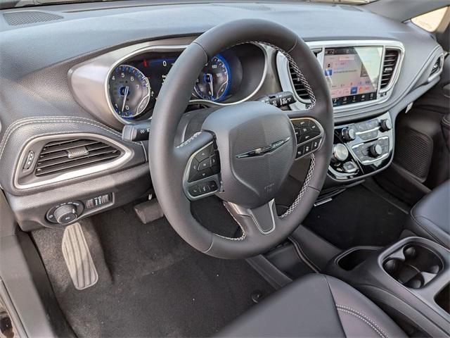 new 2026 Chrysler Pacifica car, priced at $38,789