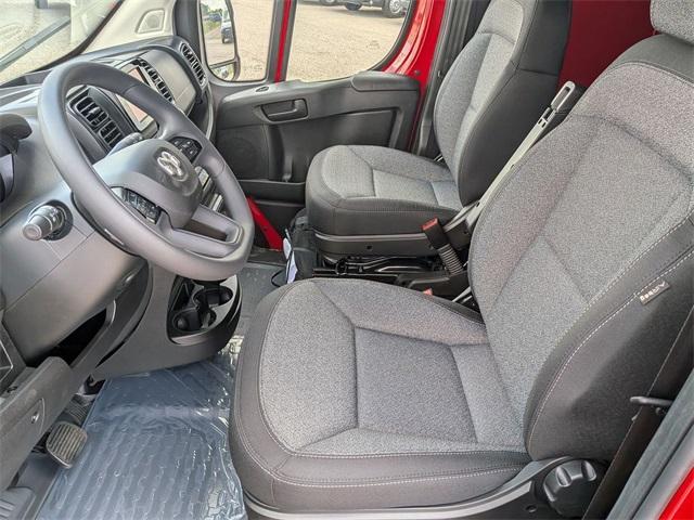 new 2025 Ram ProMaster 2500 car, priced at $49,546
