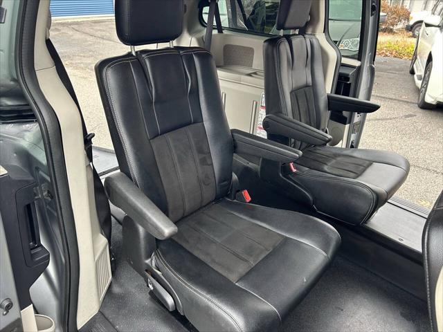 used 2019 Dodge Grand Caravan car, priced at $29,899