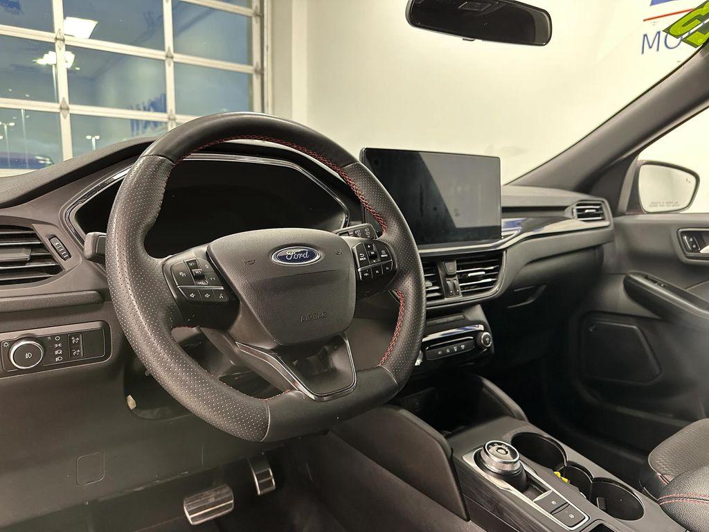 used 2023 Ford Escape car