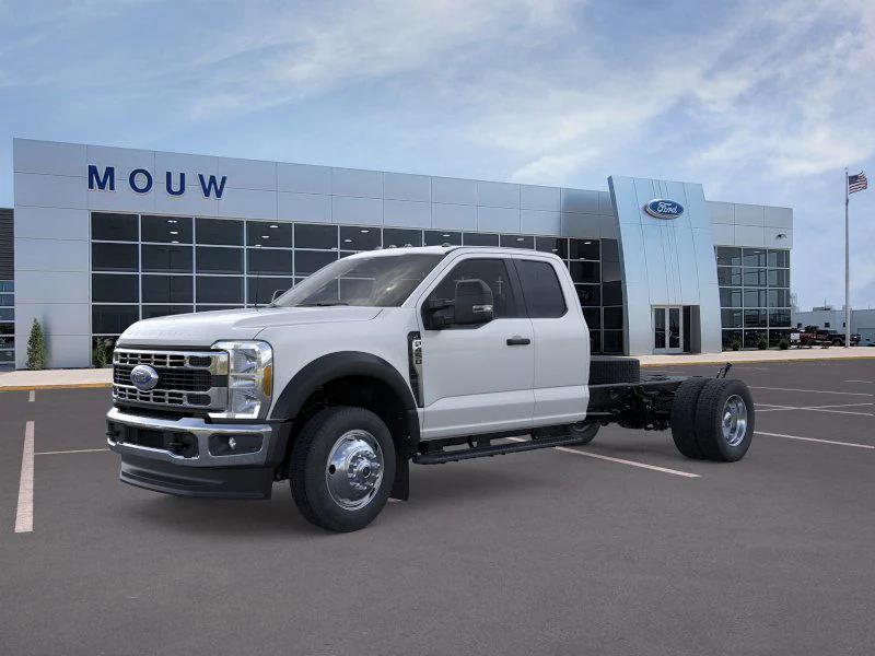 new 2025 Ford F-450 car, priced at $66,075