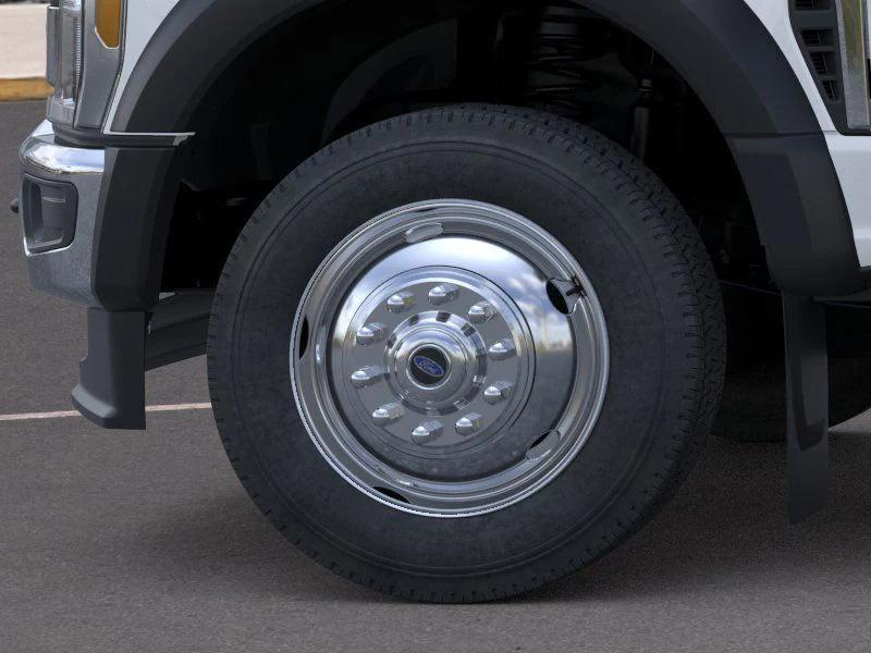 new 2025 Ford F-450 car, priced at $66,075