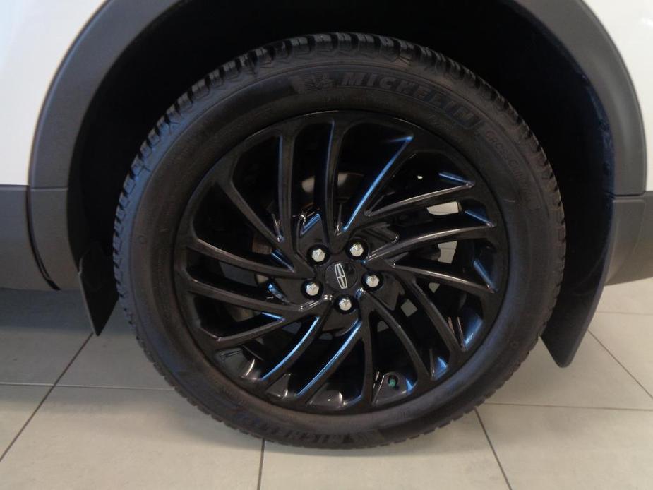 used 2019 Lincoln Nautilus car, priced at $27,450