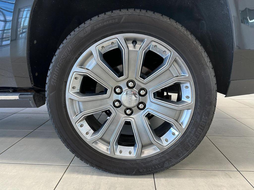 used 2015 GMC Yukon car, priced at $19,450