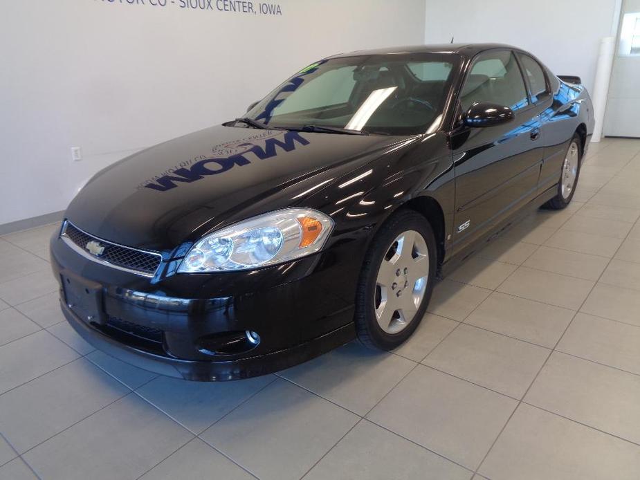 used 2007 Chevrolet Monte Carlo car, priced at $11,950