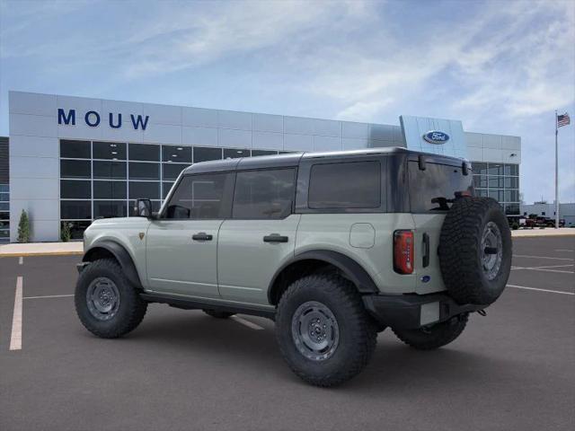 new 2024 Ford Bronco car, priced at $61,389