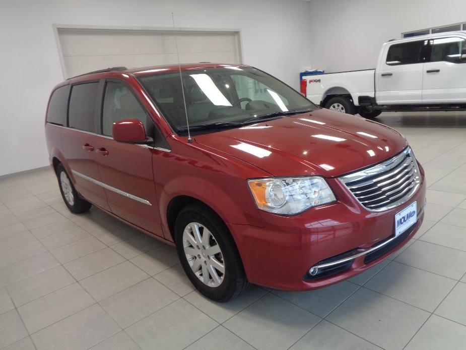 used 2015 Chrysler Town & Country car, priced at $7,950