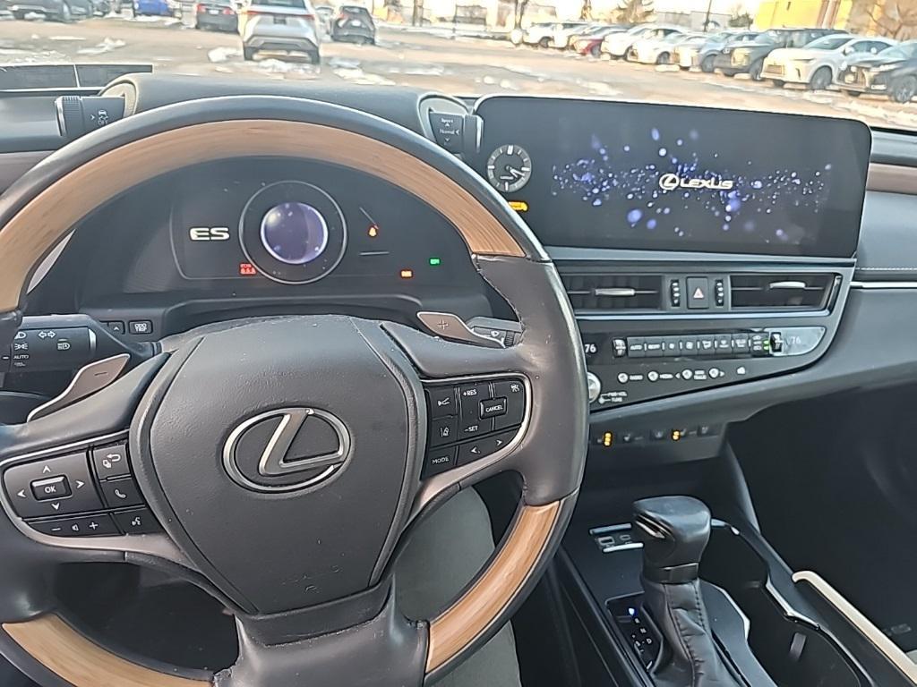 used 2024 Lexus ES 350 car, priced at $48,490