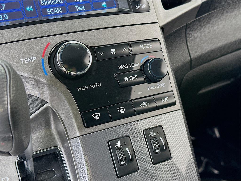 used 2013 Toyota Venza car, priced at $13,490