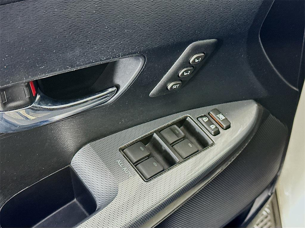 used 2013 Toyota Venza car, priced at $13,490