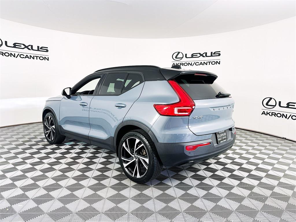 used 2021 Volvo XC40 car, priced at $21,490