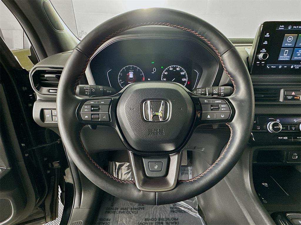 used 2024 Honda Pilot car, priced at $40,890