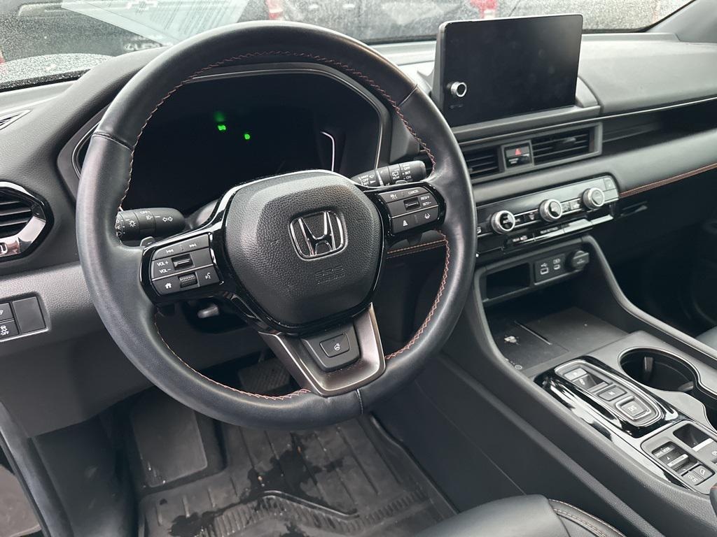 used 2024 Honda Pilot car, priced at $40,990