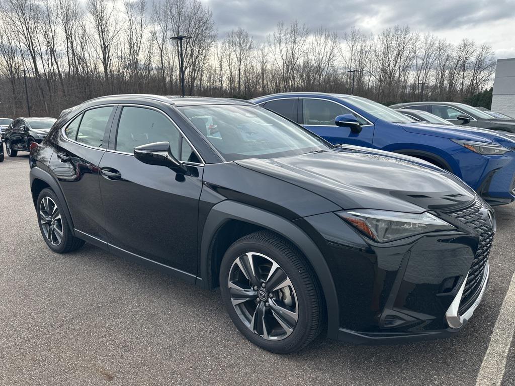 used 2025 Lexus UX 300h car, priced at $39,390