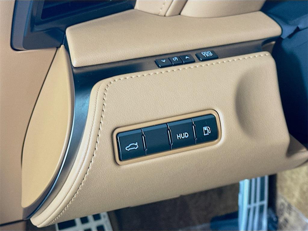 used 2021 Lexus LC 500 car, priced at $87,990