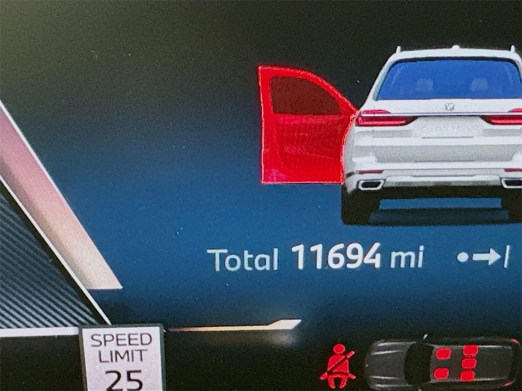 used 2024 BMW X7 car, priced at $71,890