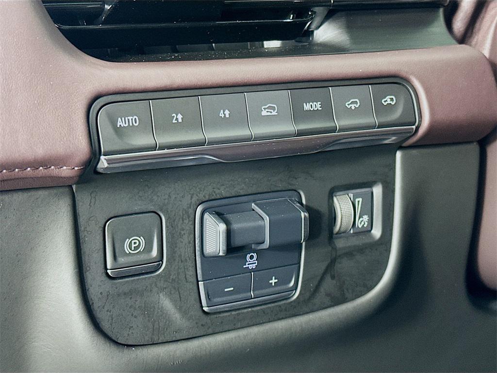 used 2023 Cadillac Escalade car, priced at $76,890