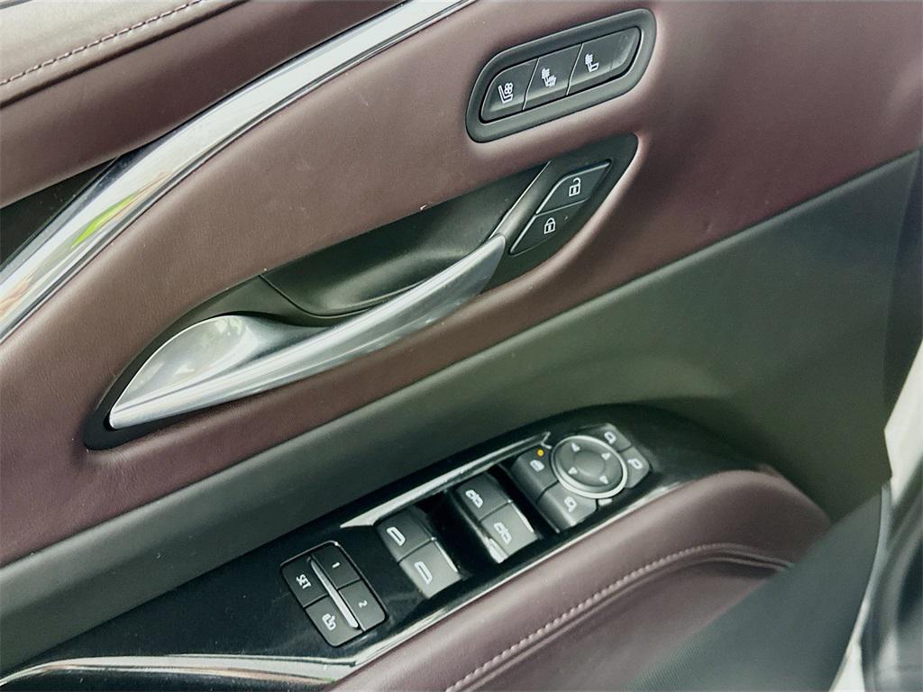 used 2023 Cadillac Escalade car, priced at $76,890