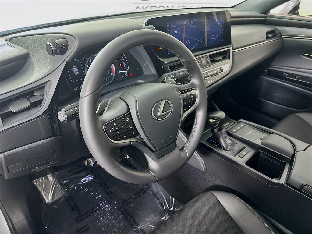 used 2022 Lexus ES 250 car, priced at $31,890