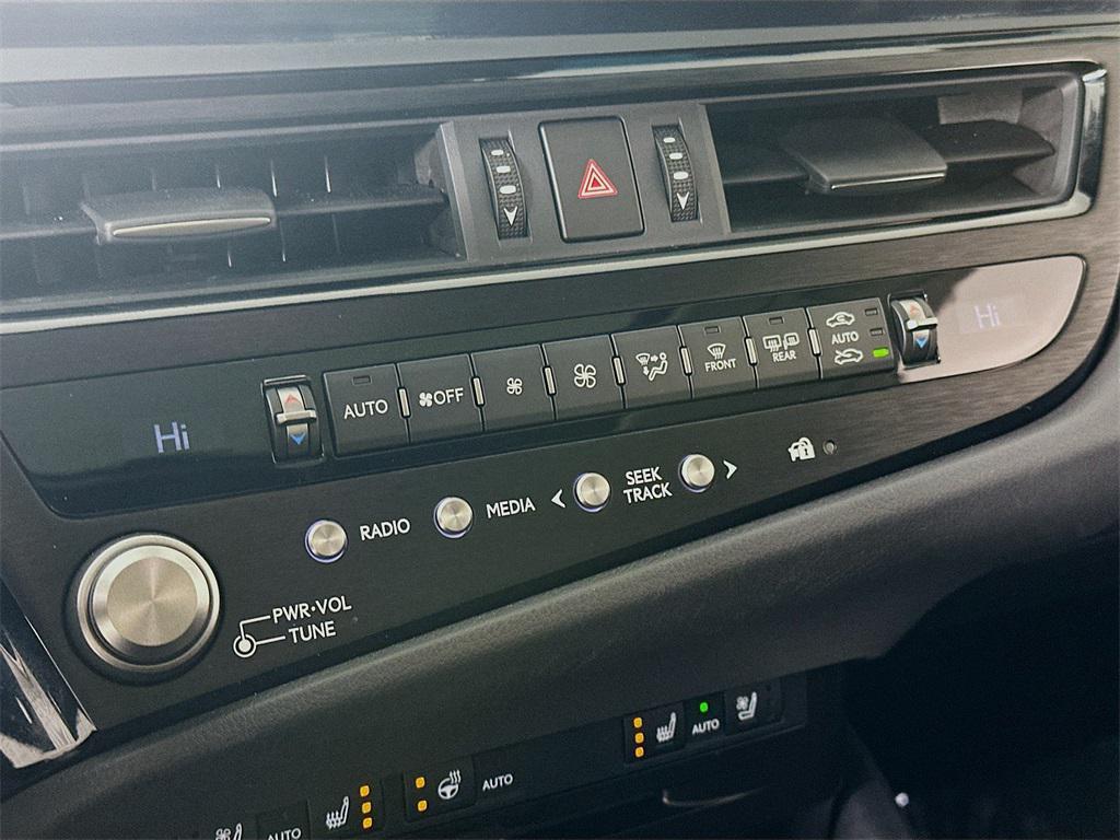 used 2022 Lexus ES 250 car, priced at $31,890