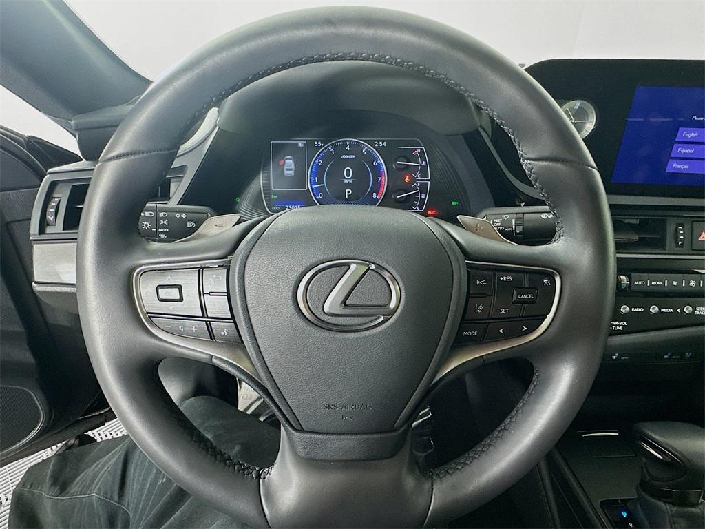 used 2024 Lexus ES 350 car, priced at $40,890