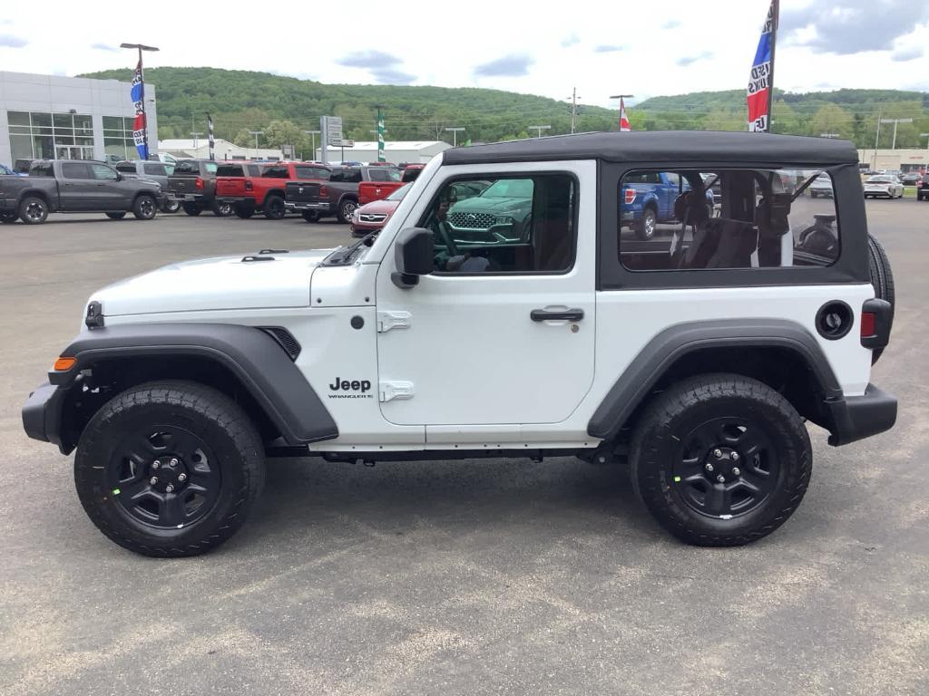 new 2025 Jeep Wrangler car, priced at $34,090