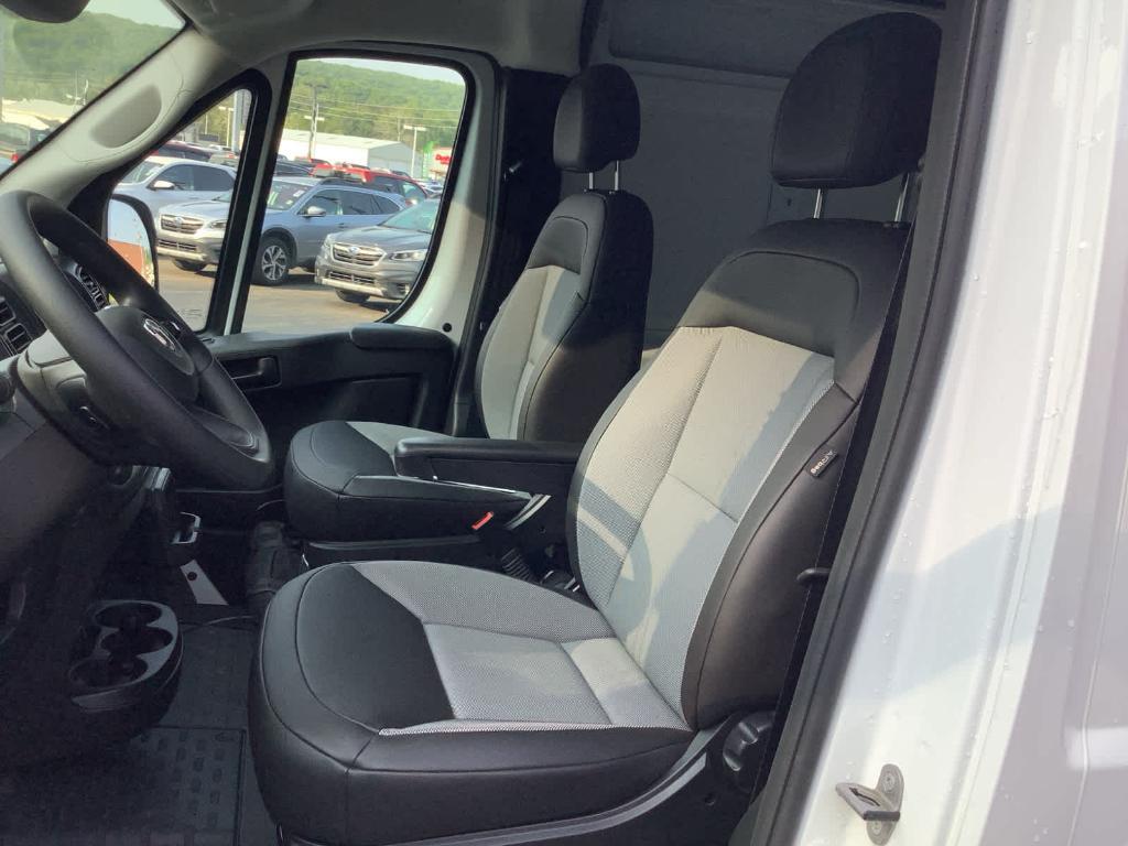 new 2025 Ram ProMaster 2500 car, priced at $54,495