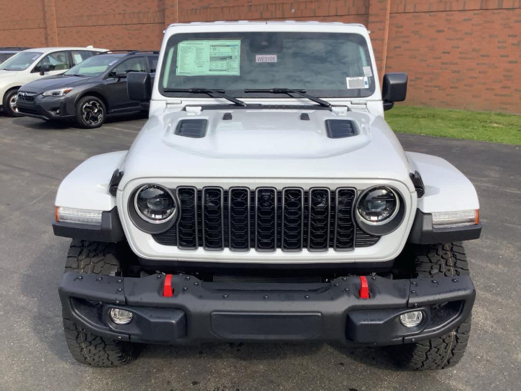 new 2025 Jeep Gladiator car, priced at $64,915