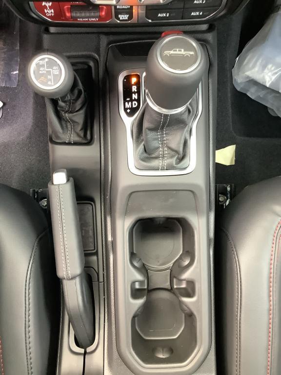 new 2025 Jeep Gladiator car, priced at $64,915