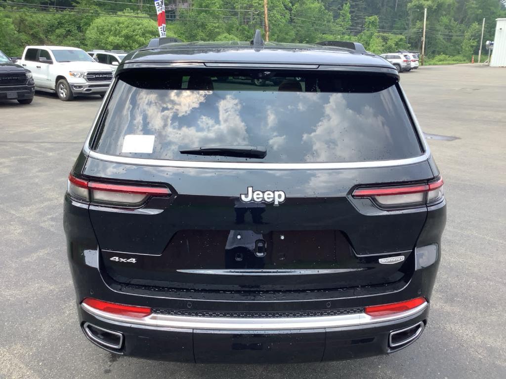 new 2025 Jeep Grand Cherokee L car, priced at $71,400
