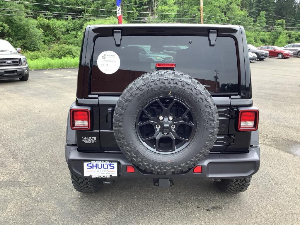 new 2025 Jeep Wrangler car, priced at $55,275