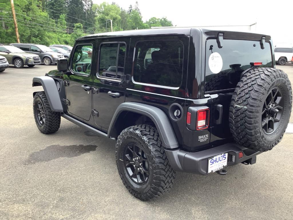 new 2025 Jeep Wrangler car, priced at $55,275
