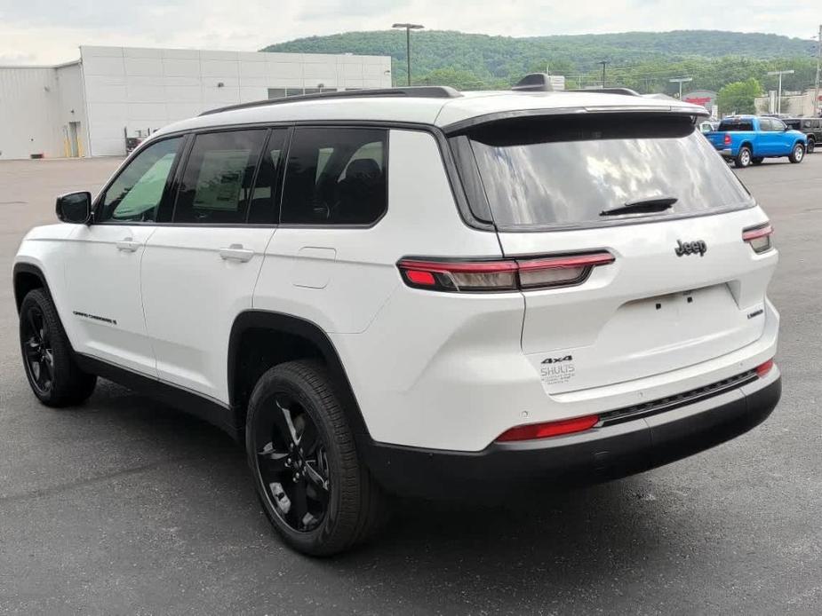 new 2024 Jeep Grand Cherokee L car, priced at $52,248