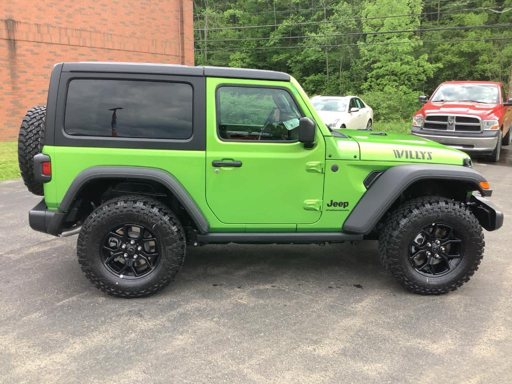 new 2025 Jeep Wrangler car, priced at $48,475