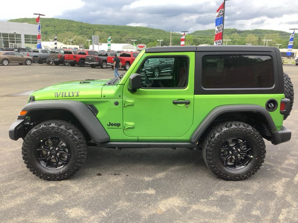 new 2025 Jeep Wrangler car, priced at $48,475