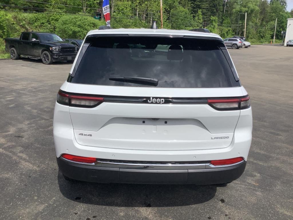 new 2025 Jeep Grand Cherokee car, priced at $41,780
