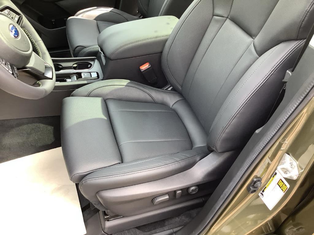 new 2025 Subaru Ascent car, priced at $54,667