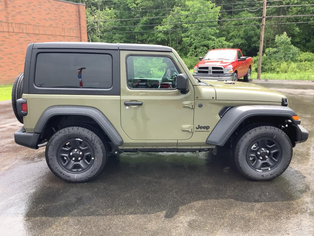 new 2025 Jeep Wrangler car, priced at $39,575