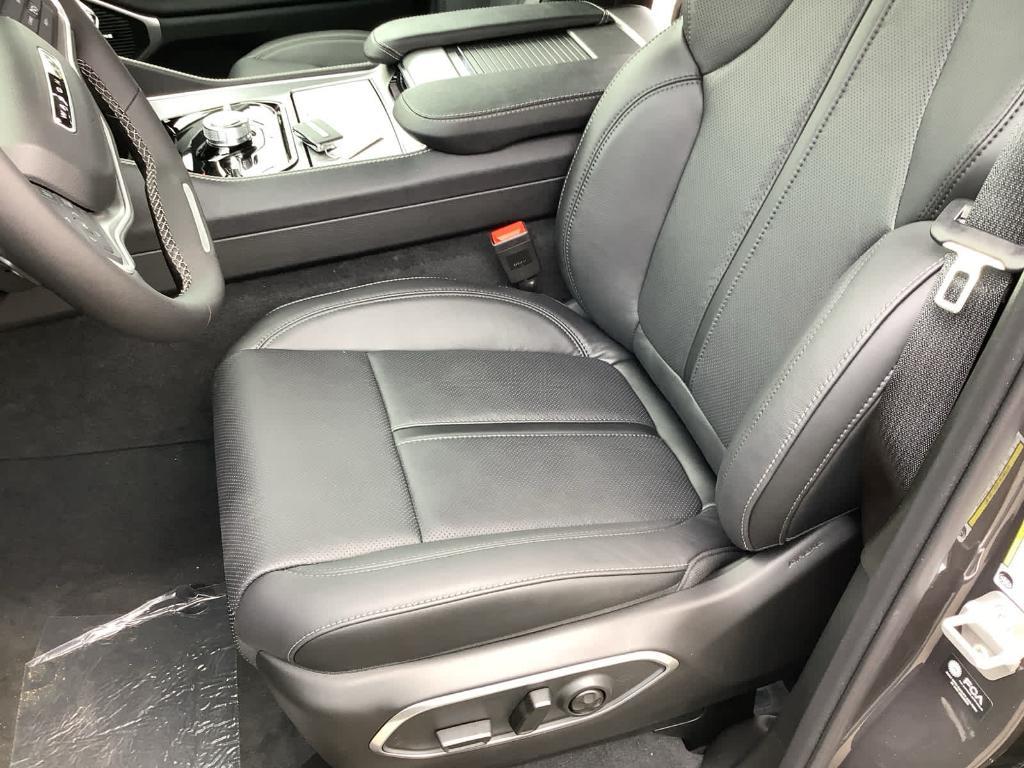 new 2025 Jeep Wagoneer car, priced at $75,530