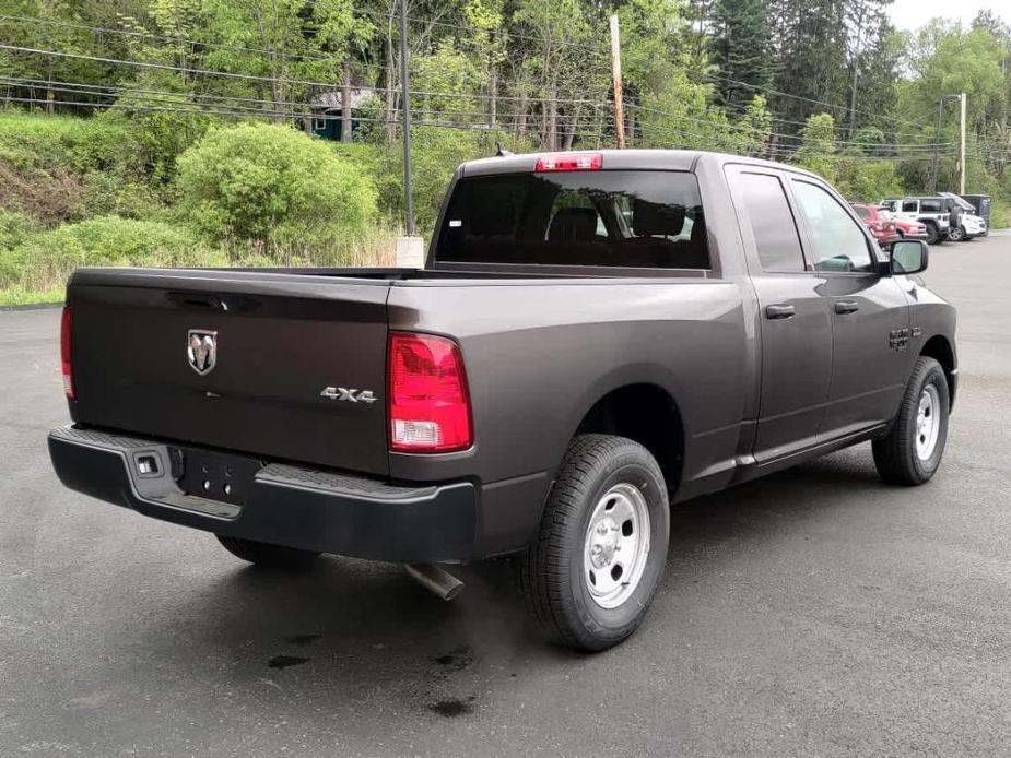 new 2024 Ram 1500 Classic car, priced at $48,090