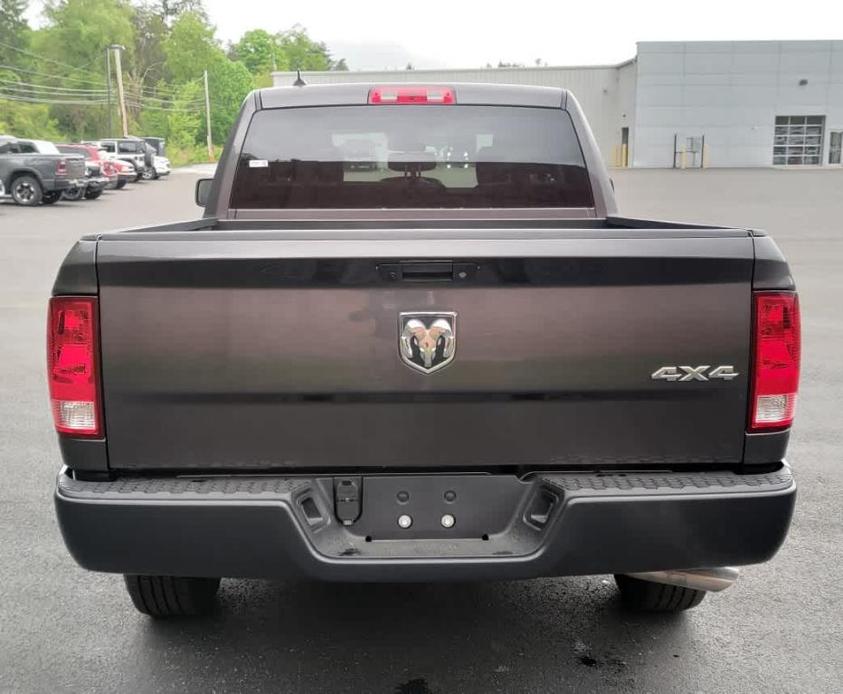 new 2024 Ram 1500 Classic car, priced at $48,090