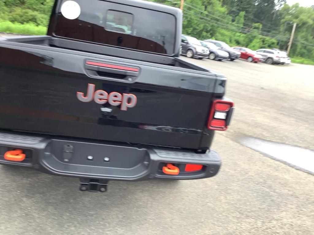 new 2025 Jeep Gladiator car, priced at $64,245