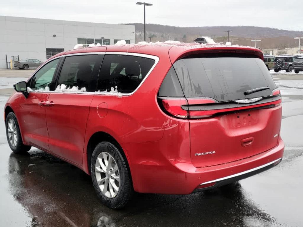 new 2025 Chrysler Pacifica car, priced at $45,968