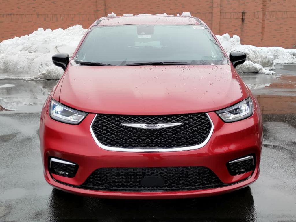 new 2025 Chrysler Pacifica car, priced at $45,968