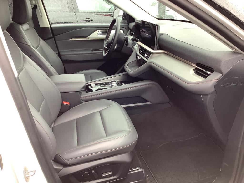 used 2025 Ford Explorer car, priced at $40,752