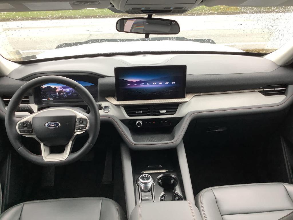 used 2025 Ford Explorer car, priced at $40,752